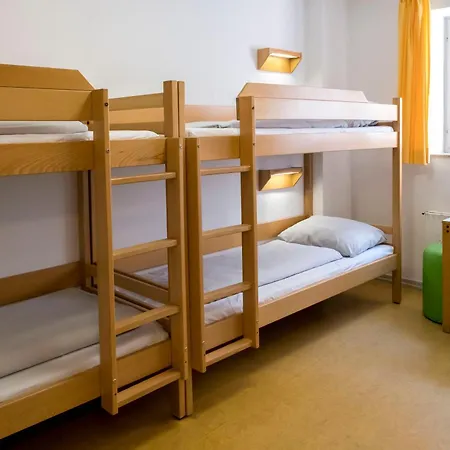 ユーゲントヘアベルゲ アルトシュタット ホステル リューベック